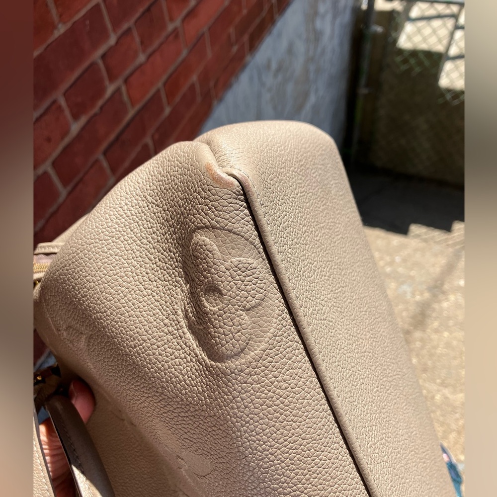 Louis Vuitton Grand Palais Dove Empreinte Embossed Monogram - Picture 12 of 15